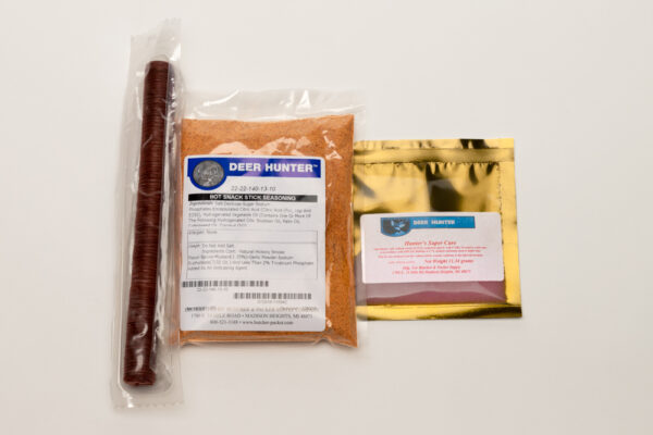 Deer Hunter Venison Hot Snack Stick Kit (10 LB)